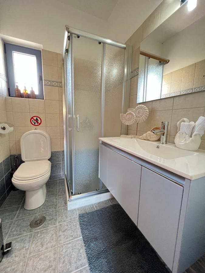 Ostraco Suite 2 Nafpaktos Exterior foto